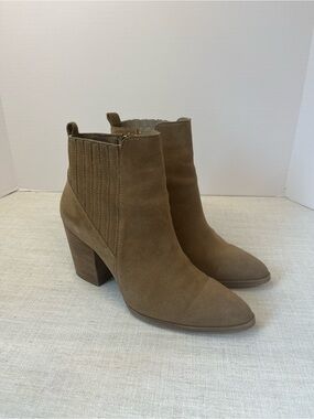 Blondo Waterproof Taupe Suede Pointed Toe Ankle Booties